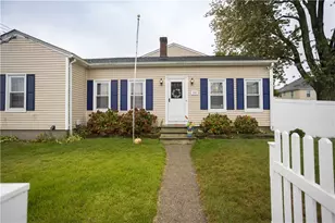 359 Carter Ave, Pawtucket, RI 02861 - Photo 1