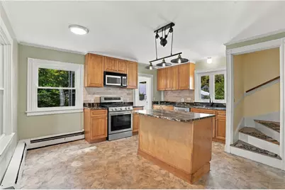 186 Danielson Pike, Scituate, RI 02825 - Photo 4