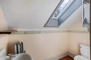 246 Lenox Ave, Providence, RI 02907 - Photo 36