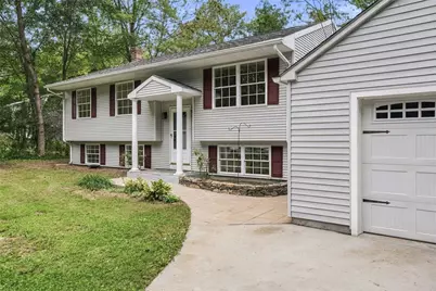 7 Cedar Knoll Drive, Hopkinton, RI 02804 - Photo 4