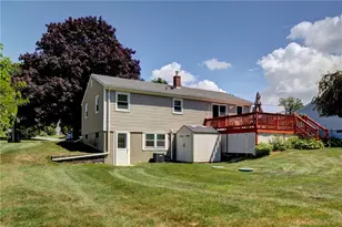 114 Redwood Rd, Portsmouth, RI 02871 - Photo 18
