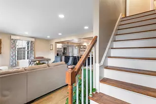 26 Canario Dr, Warren, RI 02885 - Photo 6
