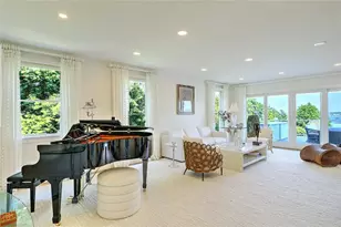105 Heidi Dr, Portsmouth, RI 02871 - Photo 20