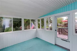 159 Hanover St, Warwick, RI 02886 - Photo 30