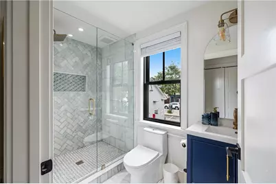 7 Dearborn Street #2, Newport, RI 02840 - Photo 22