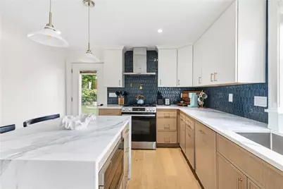 7 Dearborn Street #2, Newport, RI 02840 - Photo 18