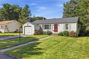 11 Rock Hill Dr, Cranston, RI 02920 - Photo 18
