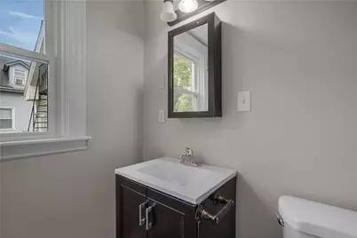 207 Oakland Avenue #2, Providence, RI 02908 - Photo 8
