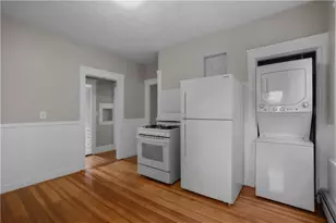 207 Oakland Ave, Providence, RI 02908 - Photo 16