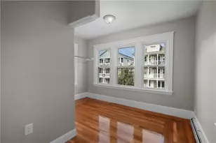207 Oakland Ave, Providence, RI 02908 - Photo 30
