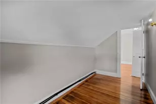 207 Oakland Ave, Providence, RI 02908 - Photo 14