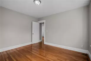 207 Oakland Ave, Providence, RI 02908 - Photo 30