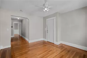 207 Oakland Ave, Providence, RI 02908 - Photo 8