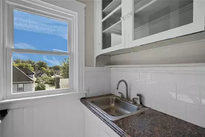 207 Oakland Avenue #3, Providence, RI 02908 - Photo 16