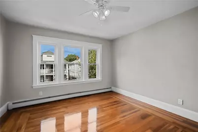 207 Oakland Avenue #3, Providence, RI 02908 - Photo 6