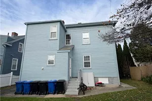8 Bridge St St, Newport, RI 02840 - Photo 12