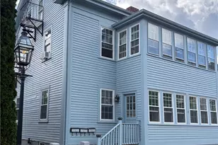 8 Bridge St St, Newport, RI 02840 - Photo 2