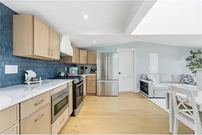 7 Dearborn Street #3, Newport, RI 02840 - Photo 14