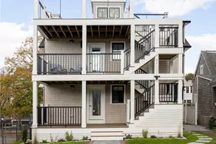 7 Dearborn St, Newport, RI 02840 - Photo 4
