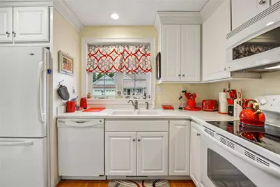 56 Meghan Lane #56, North Kingstown, RI 02852 - Photo 8
