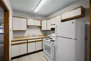 56 Black Plain Rd, North Smithfield, RI 02896 - Photo 2