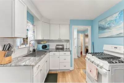 12 Deacon Avenue, Warwick, RI 02886 - Photo 8