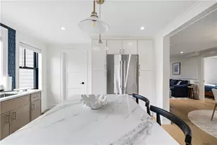 9 Dearborn St, Newport, RI 02840 - Photo 20
