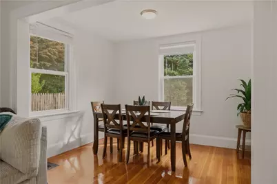 3 Dyres Gate #3, Newport, RI 02840 - Photo 8