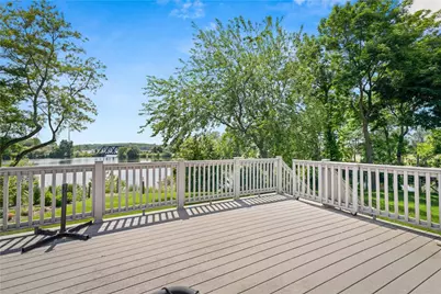 15 Omega Way, East Providence, RI 02916 - Photo 4