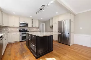65 Sunrise Dr, Portsmouth, RI 02871 - Photo 22