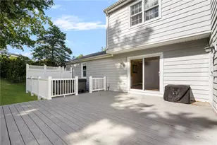 65 Sunrise Dr, Portsmouth, RI 02871 - Photo 28