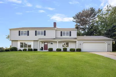 65 Sunrise Drive, Portsmouth, RI 02871 - Photo 2