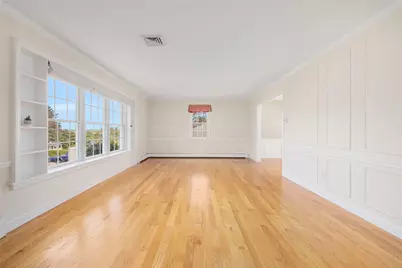 65 Sunrise Drive, Portsmouth, RI 02871 - Photo 12