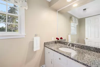 65 Sunrise Drive, Portsmouth, RI 02871 - Photo 24
