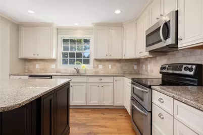 65 Sunrise Drive, Portsmouth, RI 02871 - Photo 20