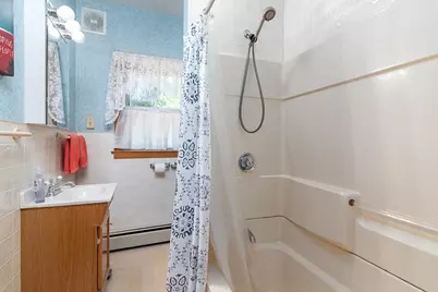 78 Darlingdale Avenue, Pawtucket, RI 02861 - Photo 10