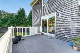 112 Greenwich Ave, Warwick, RI 02886 - Photo 32