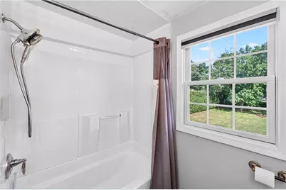 112 Greenwich Avenue, Warwick, RI 02886 - Photo 30