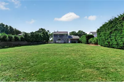 112 Greenwich Avenue, Warwick, RI 02886 - Photo 36