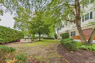 620 Main St, East Greenwich, RI 02818 - Photo 2