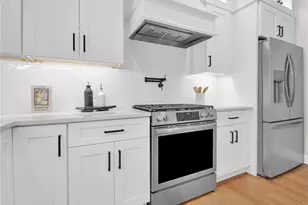 1360 Scituate Ave, Cranston, RI 02921 - Photo 12
