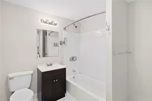 79 Franklin St, Bristol, RI 02809 - Photo 24