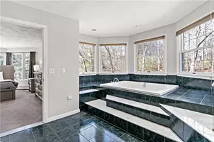 25 Dale Hill Dr, North Kingstown, RI 02874 - Photo 24