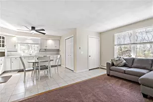 25 Dale Hill Dr, North Kingstown, RI 02874 - Photo 32