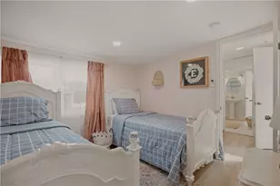 91 Easton Ave, Portsmouth, RI 02871 - Photo 30