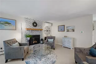 27 Country View Dr, Johnston, RI 02919 - Photo 20