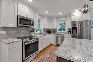 68 Wolf Hill Rd, Smithfield, RI 02917 - Photo 10