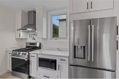 65 7th Street, East Providence, RI 02914 - Photo 6
