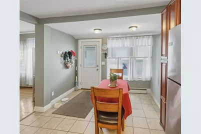 28 Gardner Street, Pawtucket, RI 02861 - Photo 8