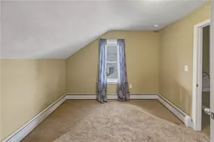 28 Gardner St, Pawtucket, RI 02861 - Photo 14